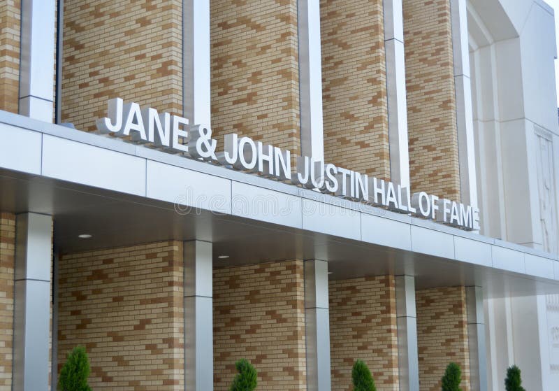 珍妮和约翰TCU的贾斯廷名人堂.
